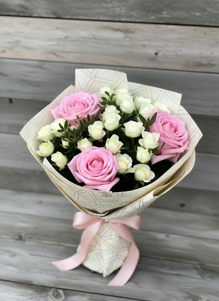 Букет цветов из: Розы в Маршале Жукове