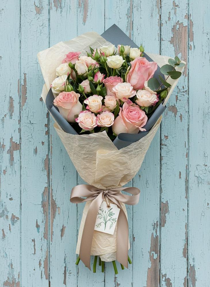 Букет цветов из: Розы в Маршале Жукове