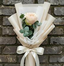 Букет цветов из:  Розы в Маршале Жукове