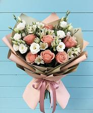 Букет цветов из:  Розы, Альстромерии и Лизиантусы в Маршале Жукове