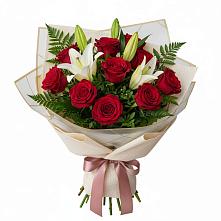 Букет цветов из:  Лилии и Розы в Маршале Жукове