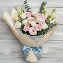 Букет цветов из:  Лизиантусы #REPLACE_PRED# Маршале Жукове