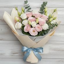 Букет цветов из:  Лизиантусы в Маршале Жукове