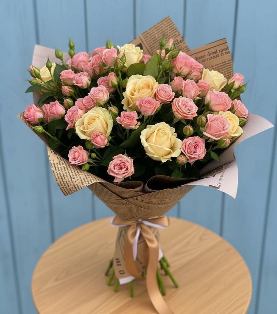 Букет цветов из: Розы в Маршале Жукове