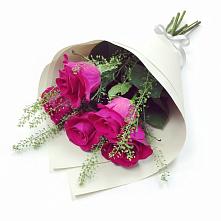 Букет цветов из:  Розы в Маршале Жукове