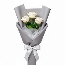 Букет 3 белые розы в Маршале Жукове