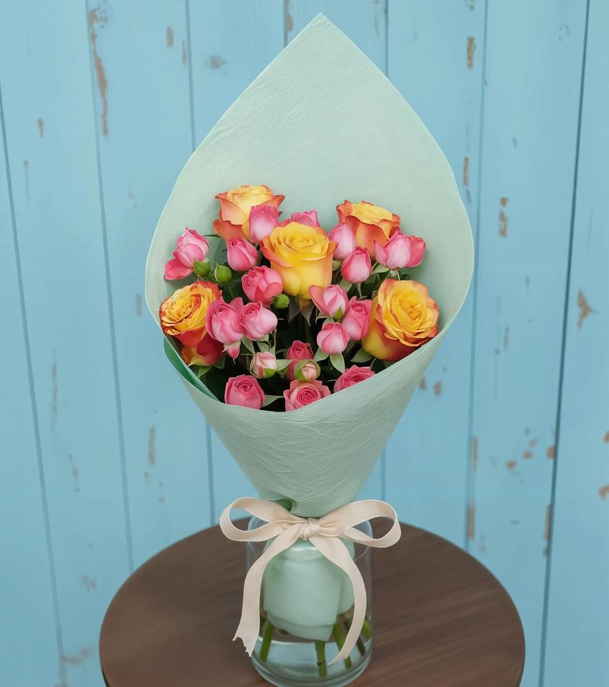 Букет цветов из: Розы в Маршале Жукове