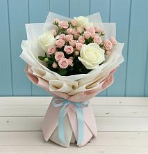 Букет цветов из:  Розы #REPLACE_PRED# Маршале Жукове