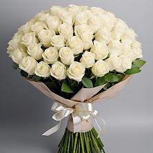 Букет 101 беля роза Белоснежка в Маршале Жукове
