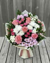 Букет цветов из:  Альстромерии, Гвоздики, Розы и Хризантемы в Маршале Жукове