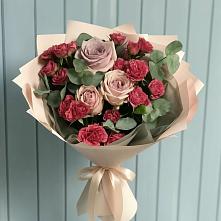 Букет цветов из:  Гвоздики и Розы в Маршале Жукове