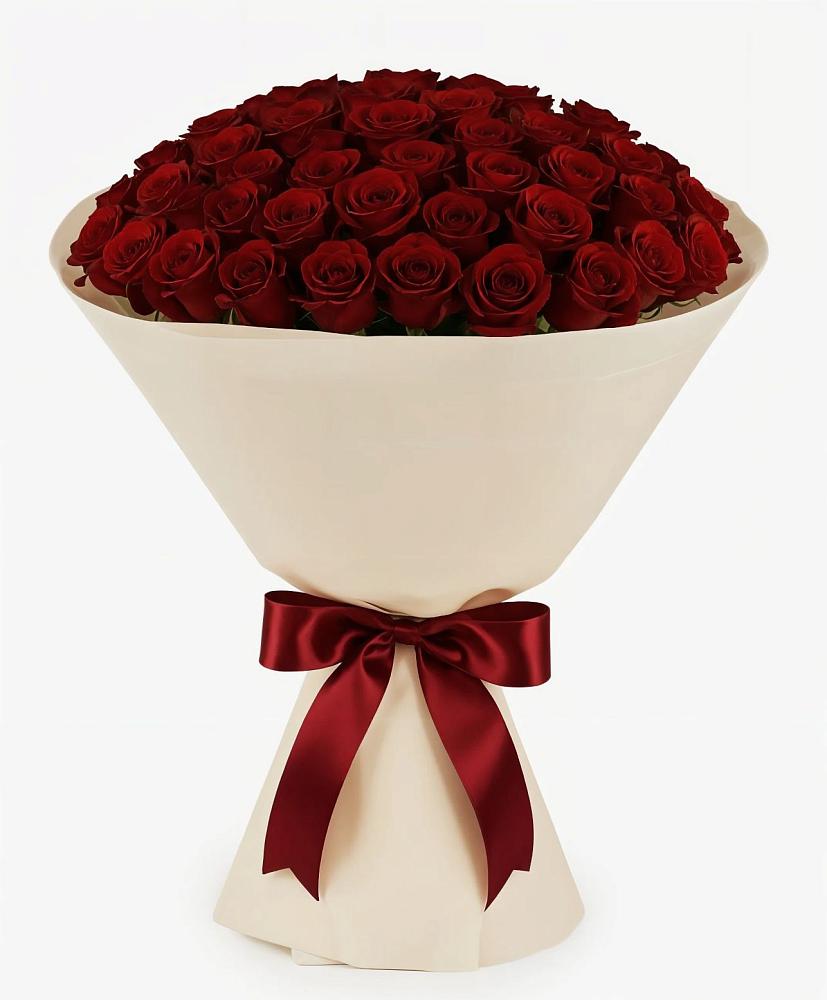 Букет 101 Бордовая роза Блэк Бакарра в Маршале Жукове