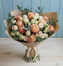 Букет цветов из:  Альстромерии и Розы #REPLACE_PRED# Маршале Жукове